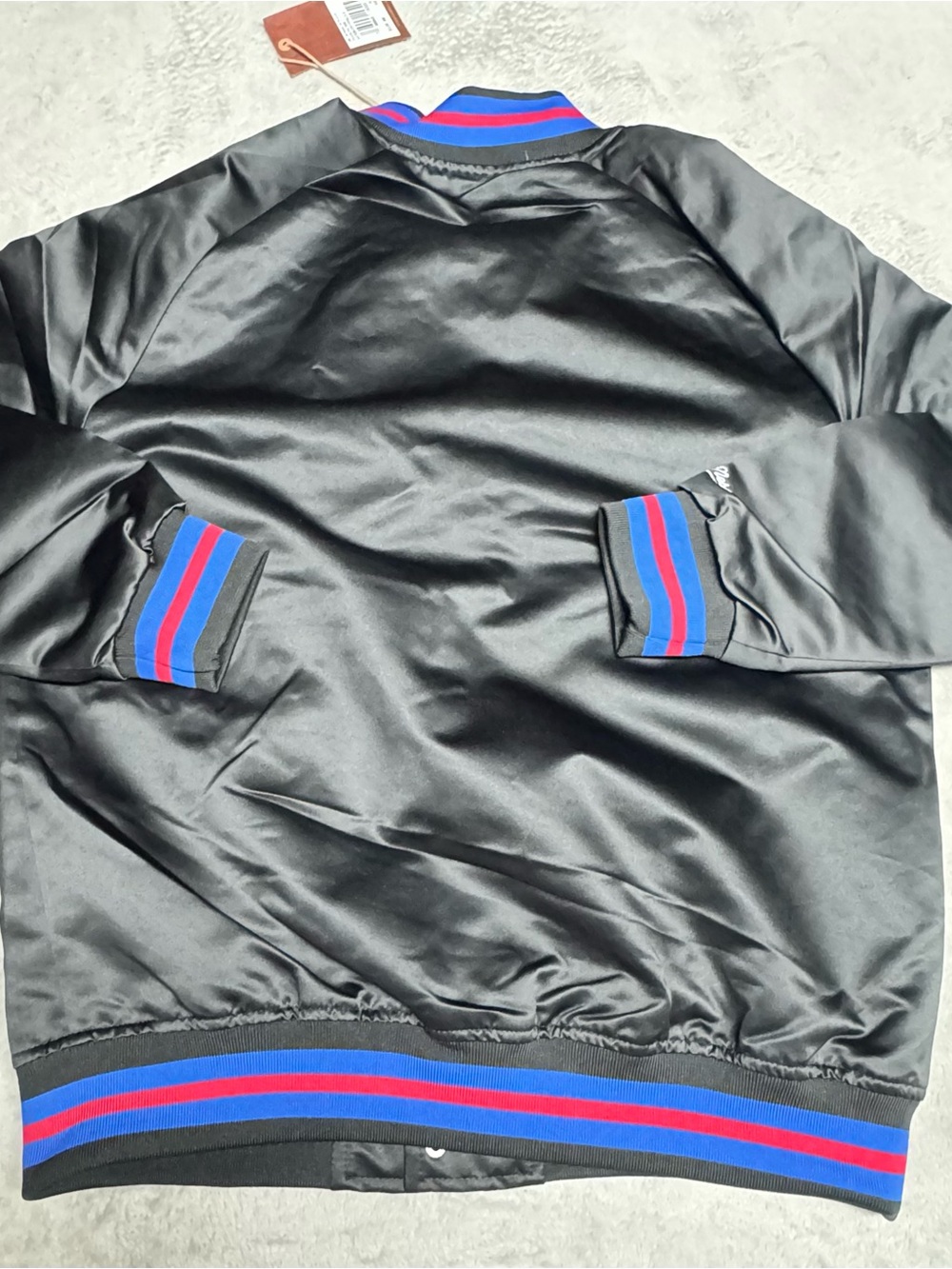 NWT Philadelphia 76ers Mitchell & Ness Satin Jacket Size Medium Black - Picture 4 of 5